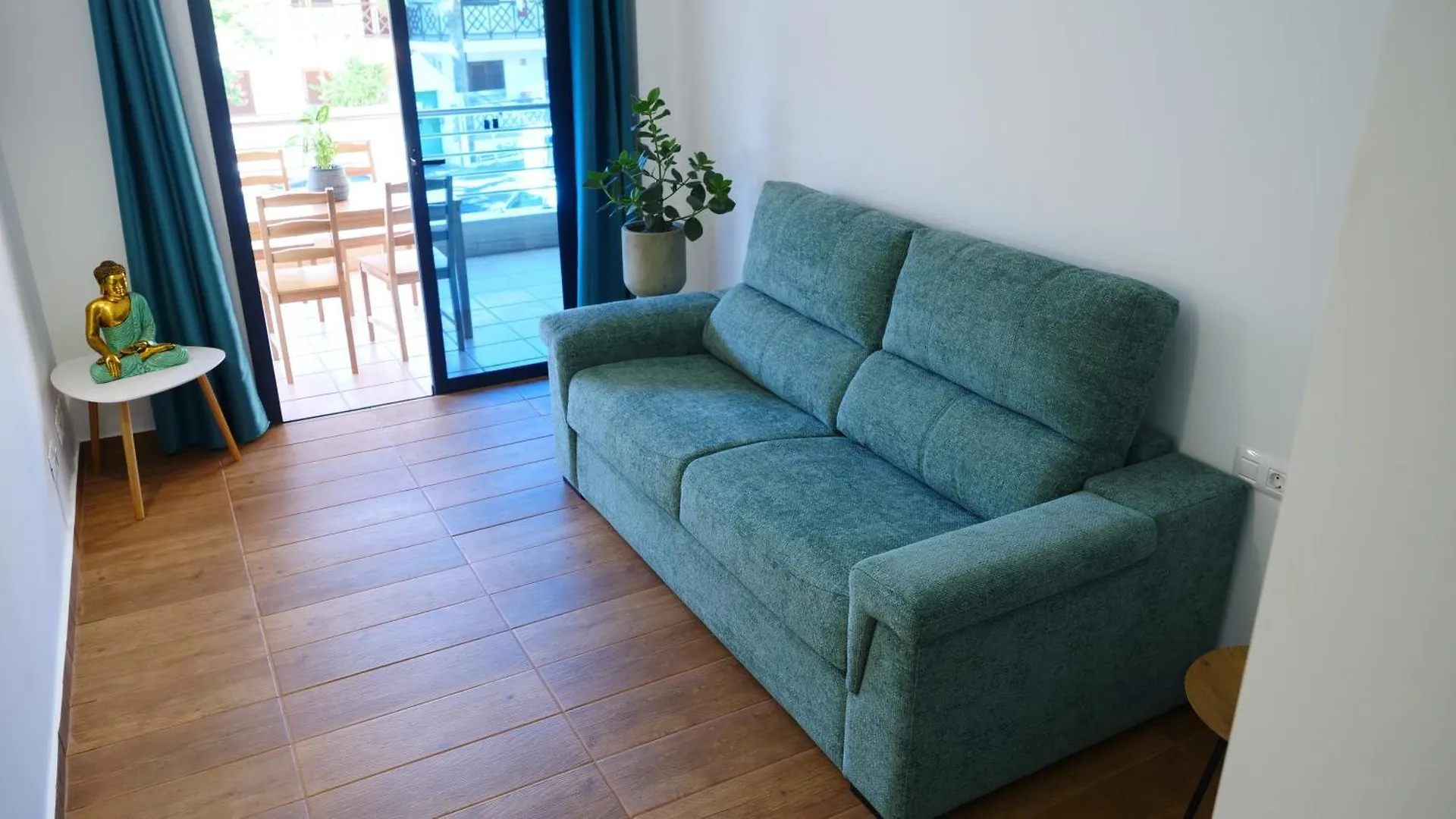 Tuerkiz Kanaan Apartman بويرتو دي سانتياغو 0*,